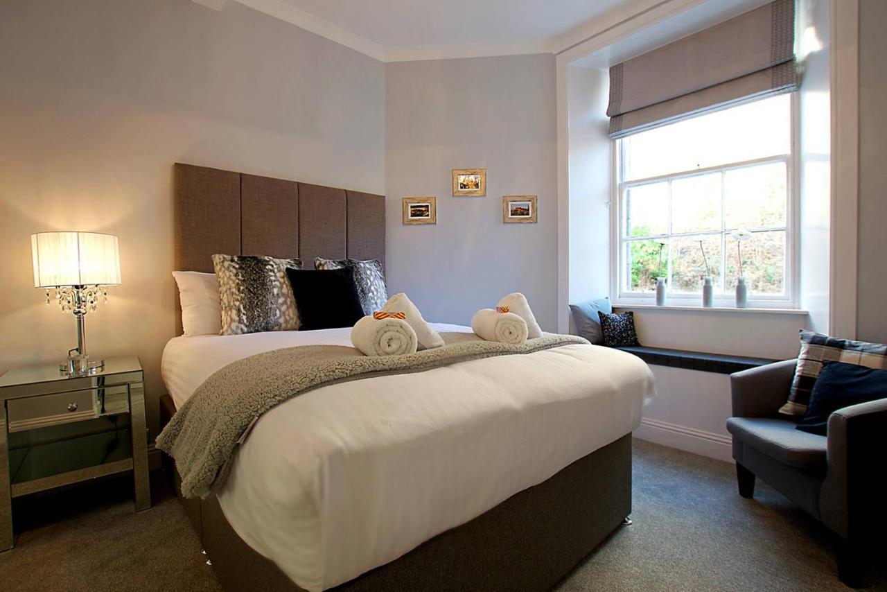 Joivy Unique Old Town Stay Under Edinburgh Castle 외부 사진